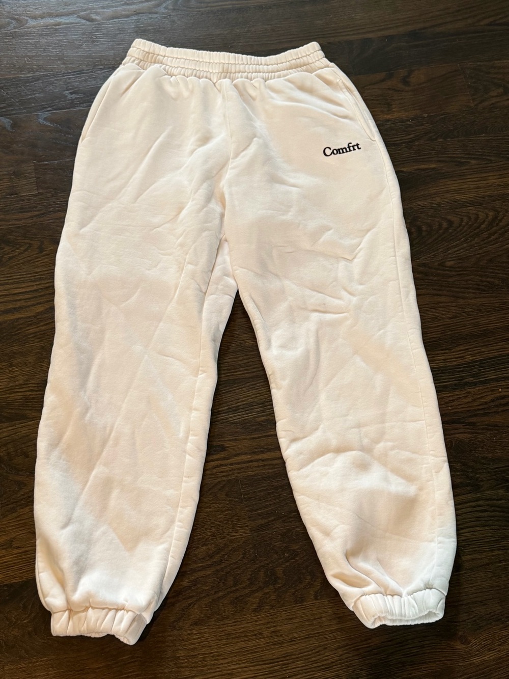 Women's White Comfrt Sweatpants